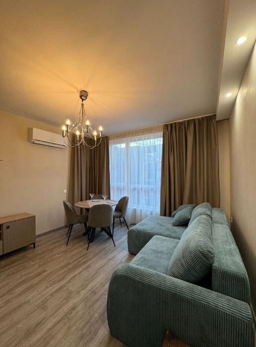 Двустаен апартамент, под наем, кв. Младост 1