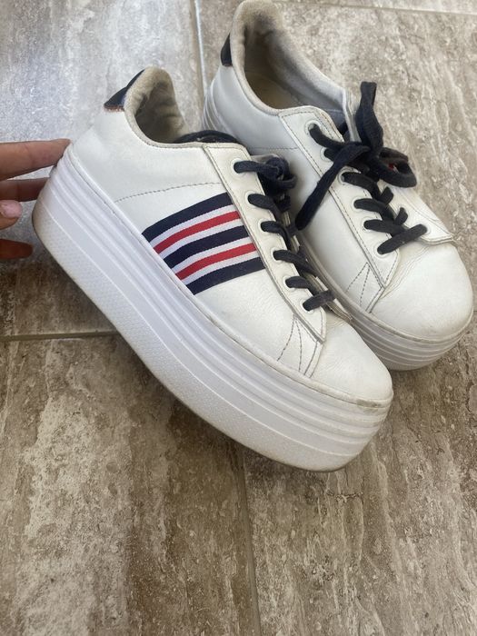 Дамски обувки