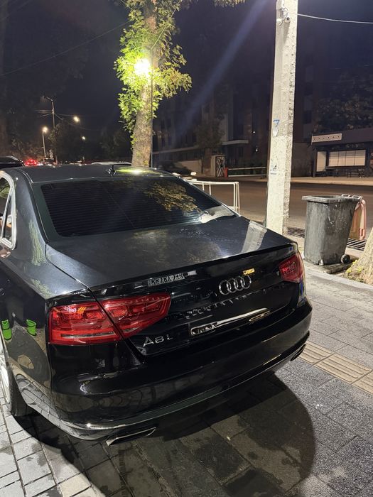 СРОЧНО !!! Audi A8 Long Quattro