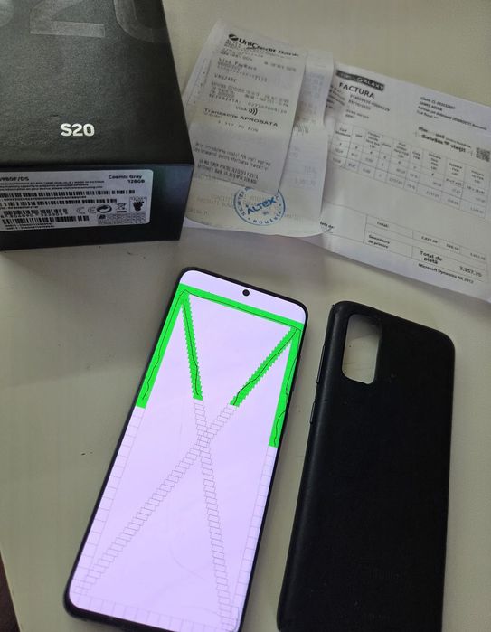 Vand Samsung Galaxy S20 5G 128 GB 8 GB Display spart
