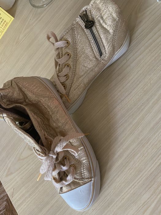 Фирменные корейские кеды