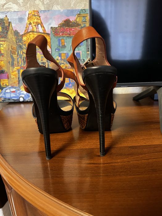 Босоножки Basconi 36