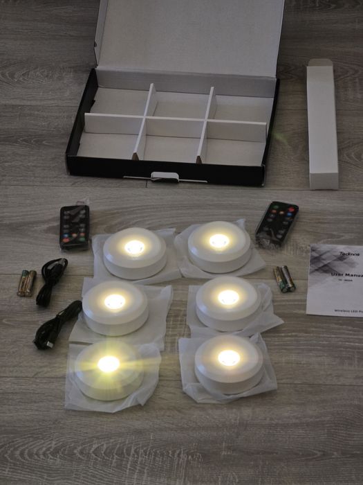 Set 6 lămpi Puck LED sub dulap, reîncărcabile + telecomandă – Albe