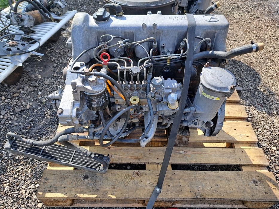 Piese mercedes w123 cobra coupe