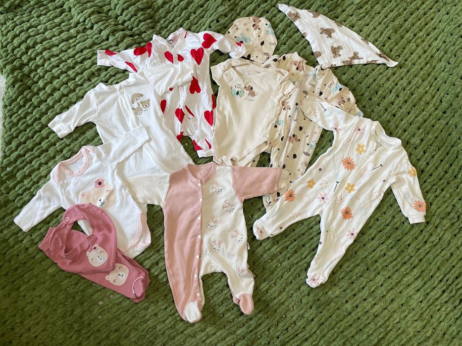 Лот бебешки дрехи