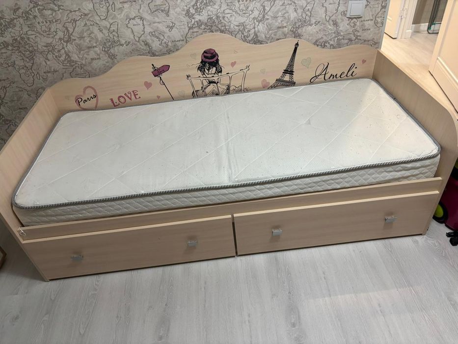 Продам детскую кровать