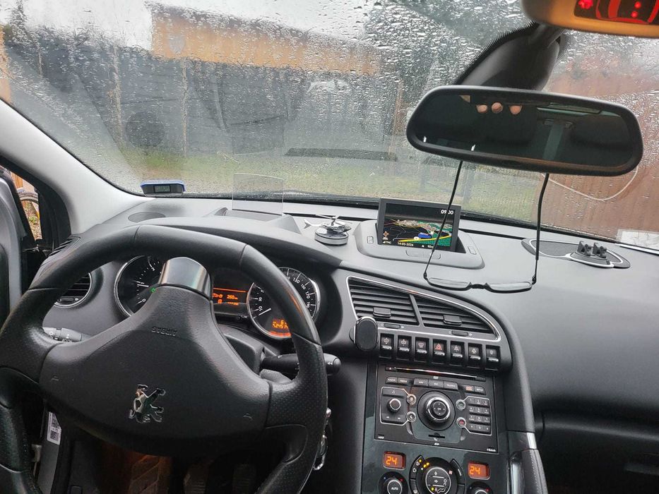Auto Peugeot 3008