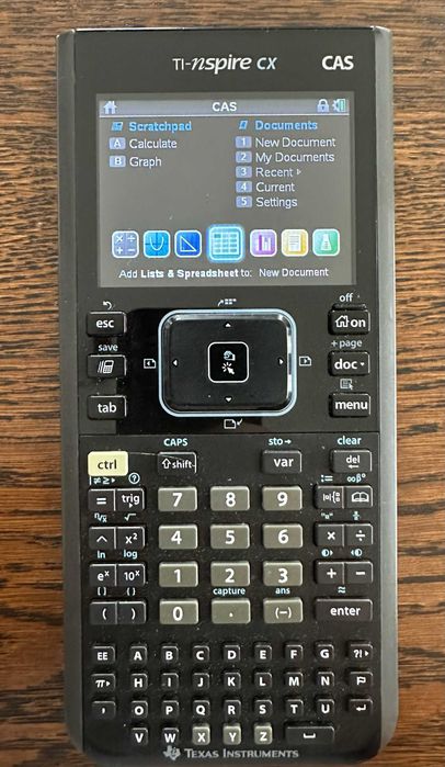 Графичен калкулатор TI-Nspire CX CAS