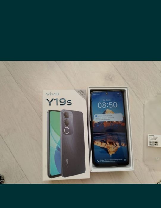 Продаётся телефон