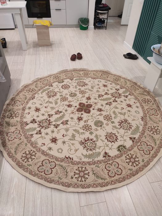 Продам ковер ручной работы