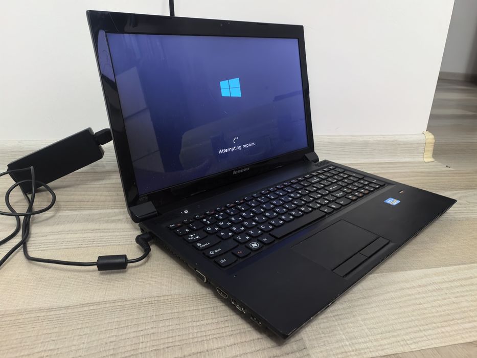 Laptop Lenovo V570C i3 intel Pentium cu acumulator