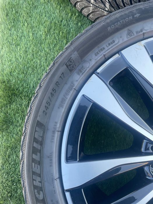 Jante Mercedes R 17 5x112 C class in 2 latimi cu 245 45 17 si 225 50 17 michelin