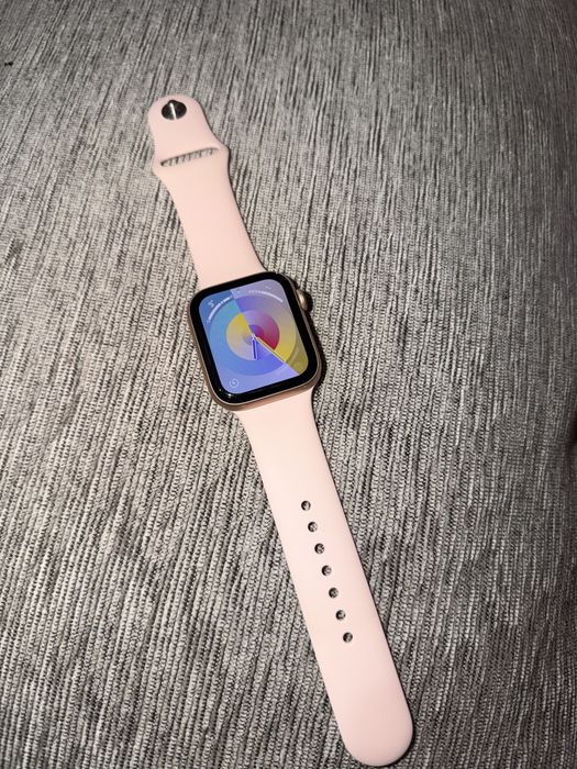 AirPods MAX + apple watch