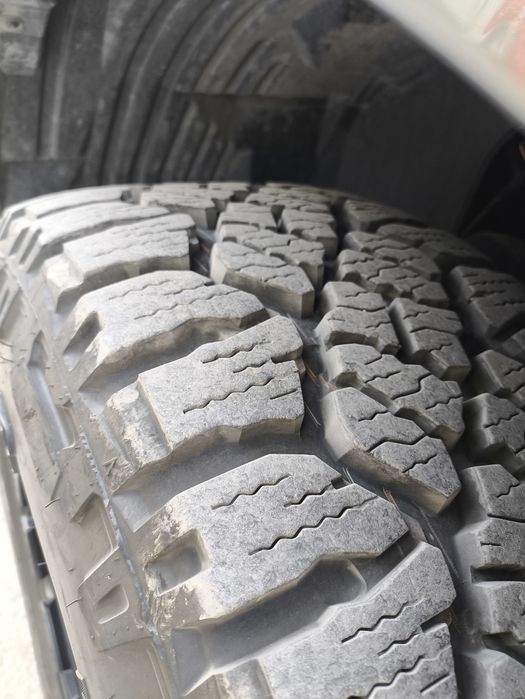 Goodyear wrangler 265/65/17