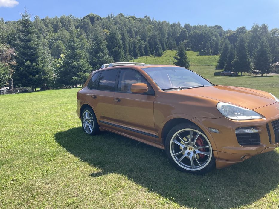 Porsche Cayenne Porsche Cayenne GTS 4.8 V8 | Porsche Exclusive | Nordic Gold | PDCC
