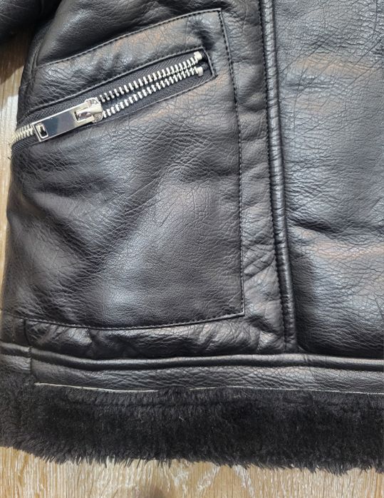 Продам куртку дублёнку на мальчика