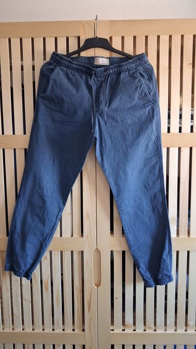 Pantaloni jogger Gap / M