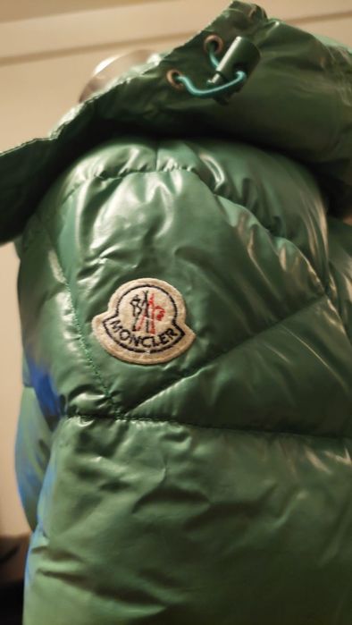Geaca dama Moncler mărime 2 originală