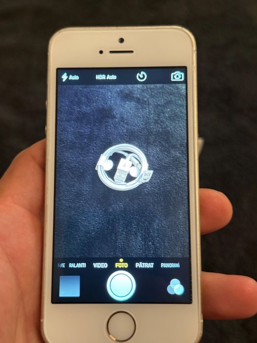 iPhone 5s Gold iOS 8.1.2