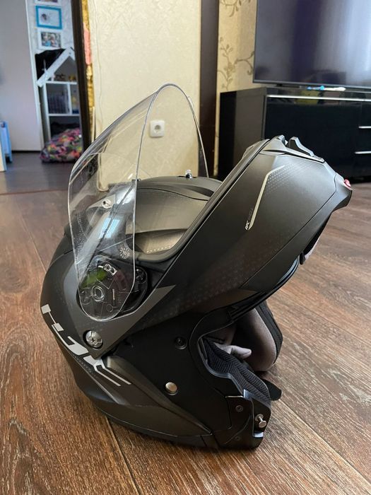 Продам мотошлем