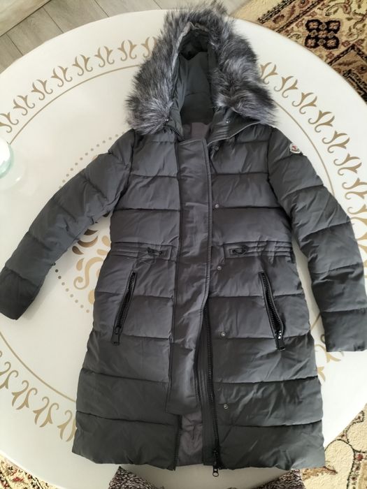 Продам пуховики по 2000 тг