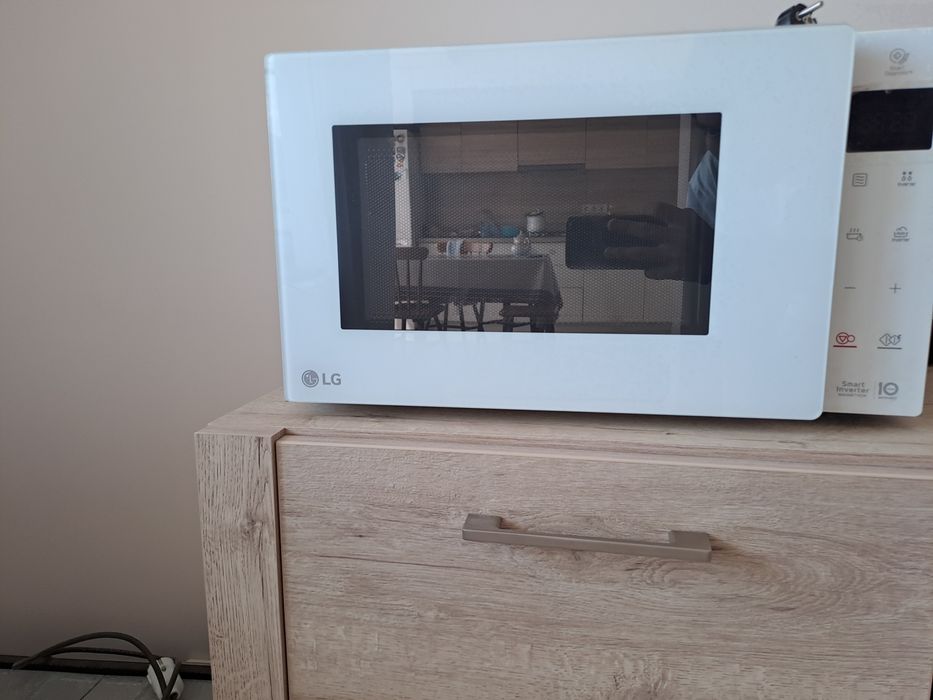 Микроволновка Lg