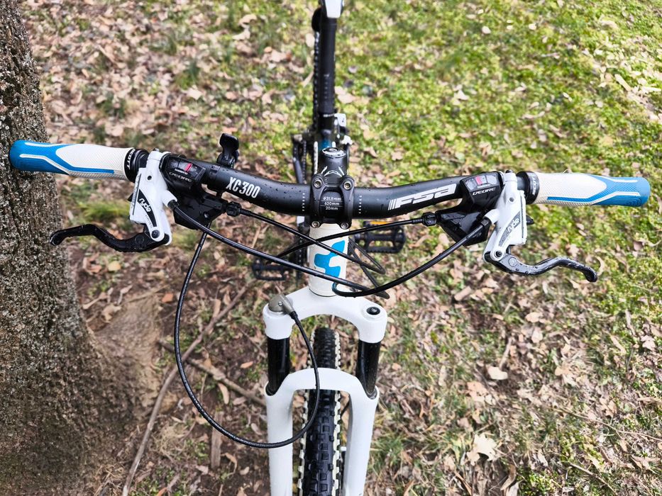 Детски дамски велосипед Cube Access 26"