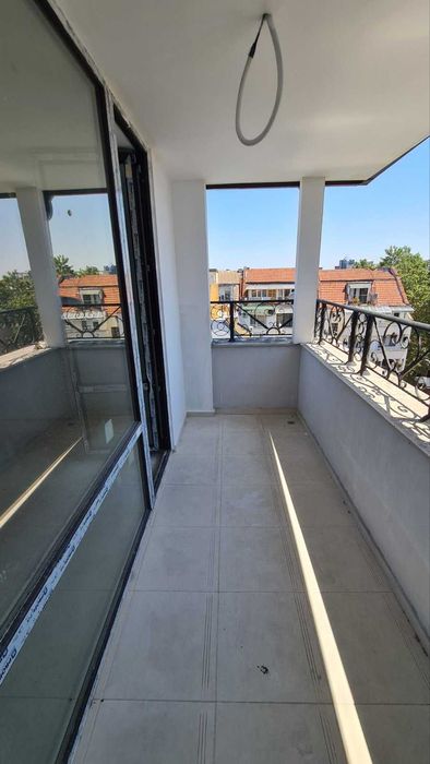 Продава се Многостаен апартамент в Пловдив, Централна гара - 192 кв.м за 1407 €/кв.м - Снимка #4