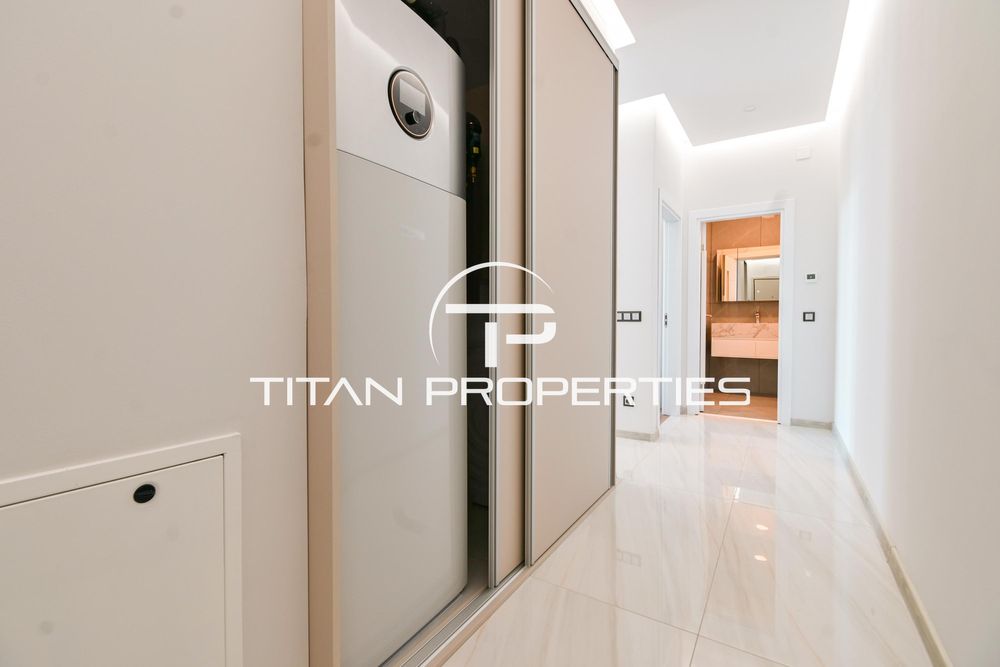 Двустаен за продажба в ж.к. Кръстова вада