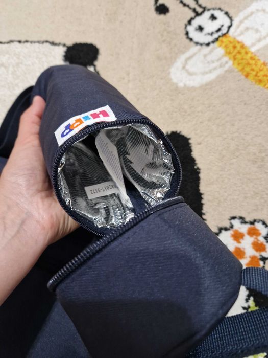 Бебешка чанта на HIPP с подарък чаша ХИП с твърд накрайник