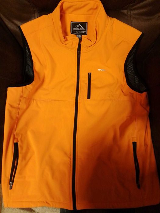 Мъжка грейка / елек - ново