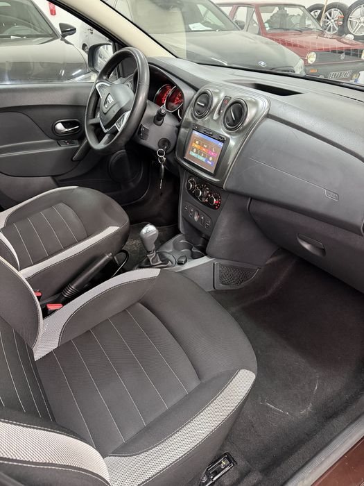 Dacia Sandero Stepway, Automată, Facelift