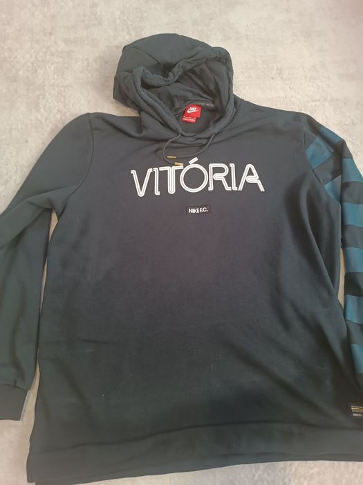 Суичър-Nike XL..