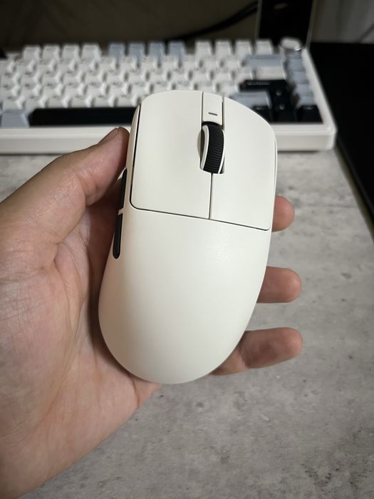Игровая мышка vxe r1 se+