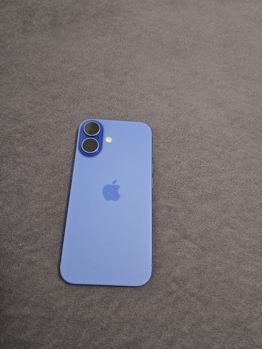 Vand/Schimb Iphone 16 /128gb/Nou