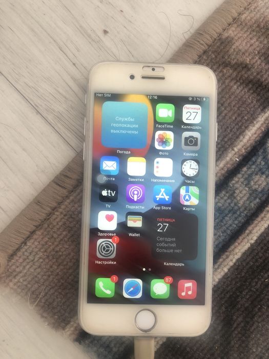 Продам IPHONE 7 в неплохом состоянии