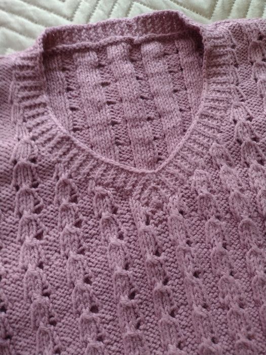 Ръчно плетена туника (дълъг пуловер) Нов.размер L.