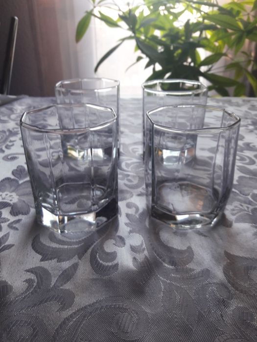 Чаши за ракия,вино,безалкохолно и сладолед