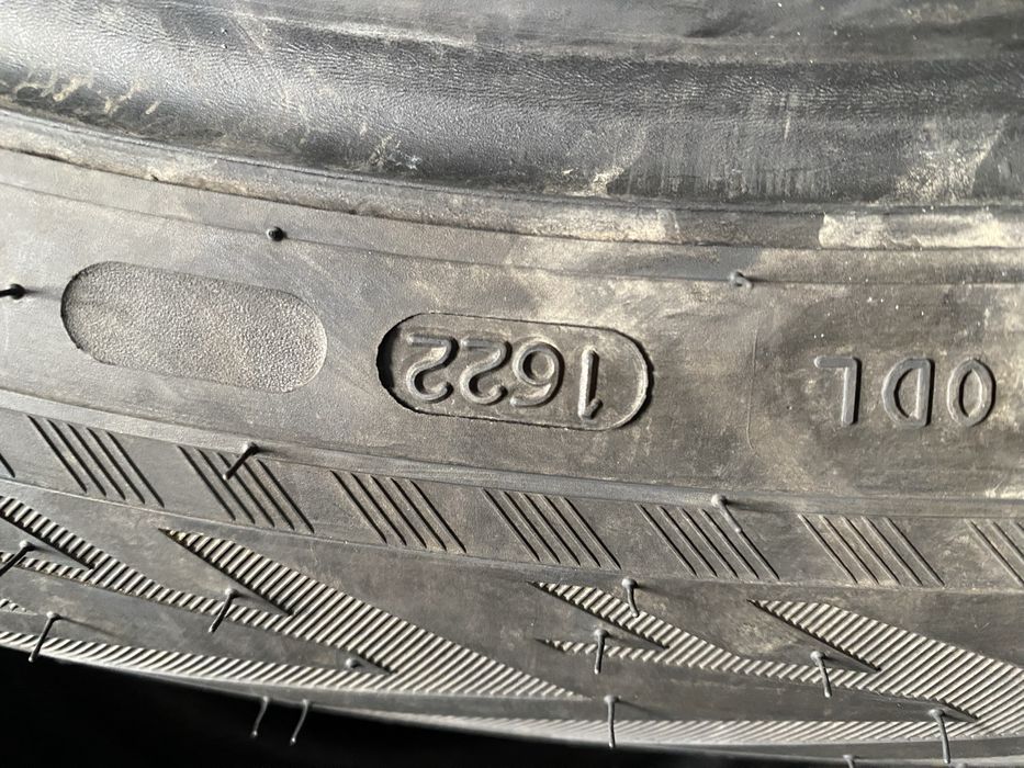 255/50/19 пара бу нокиан