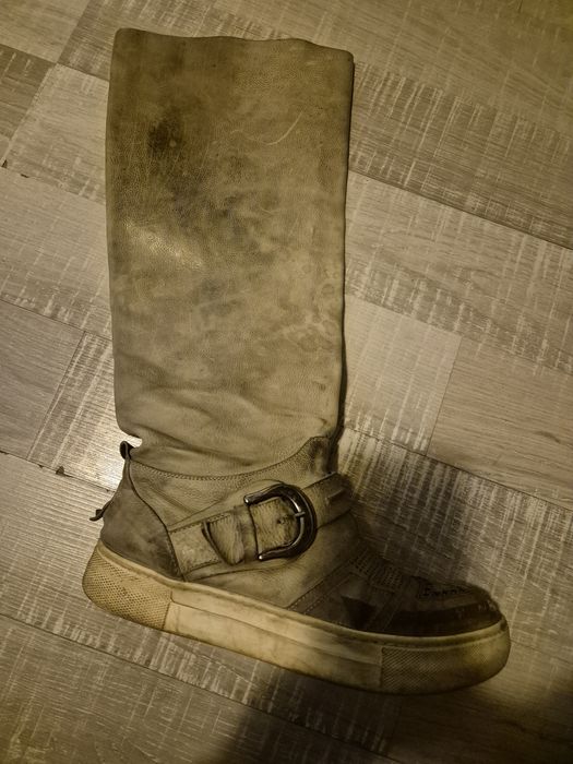 Дамски ботуши, естествена кожа.