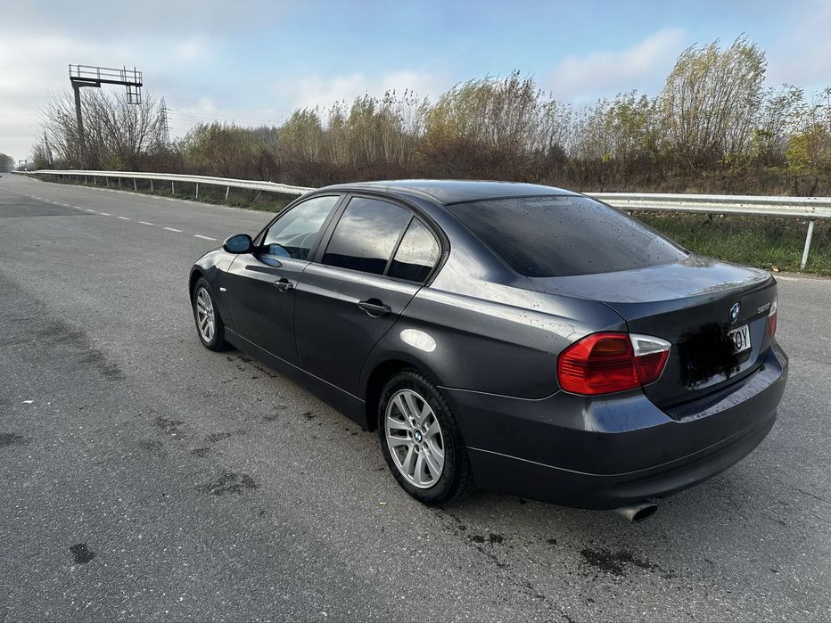 Bmw e90. 2.0i 170 cai