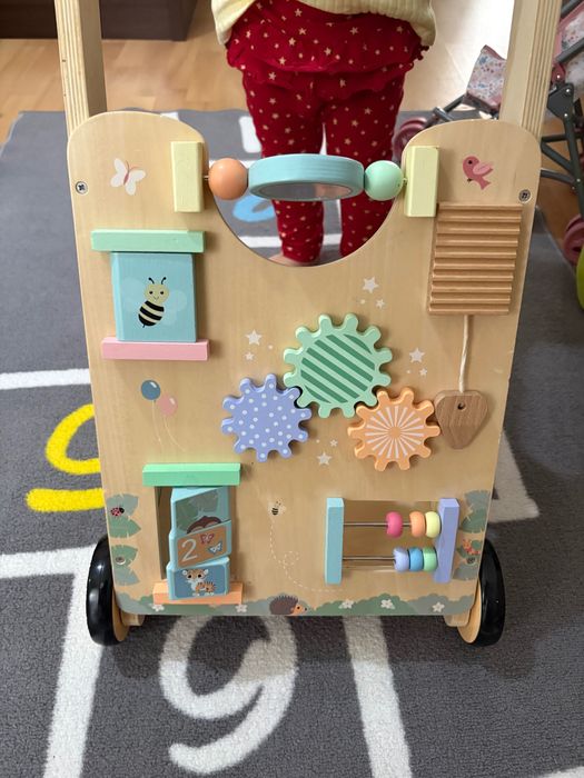 Antemergător din lemn aproape nou și folosit foarte puțin!