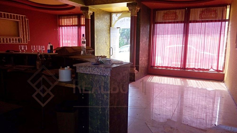 Продава се Заведение в Балчик - 247 кв.м за 466 €/кв.м - Снимка #1