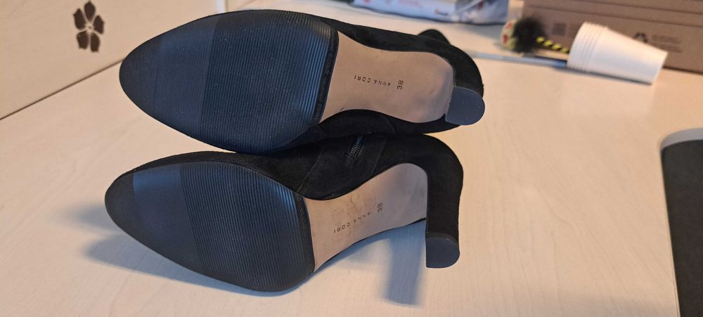 Cizme negre  piele intoarsa marime 38