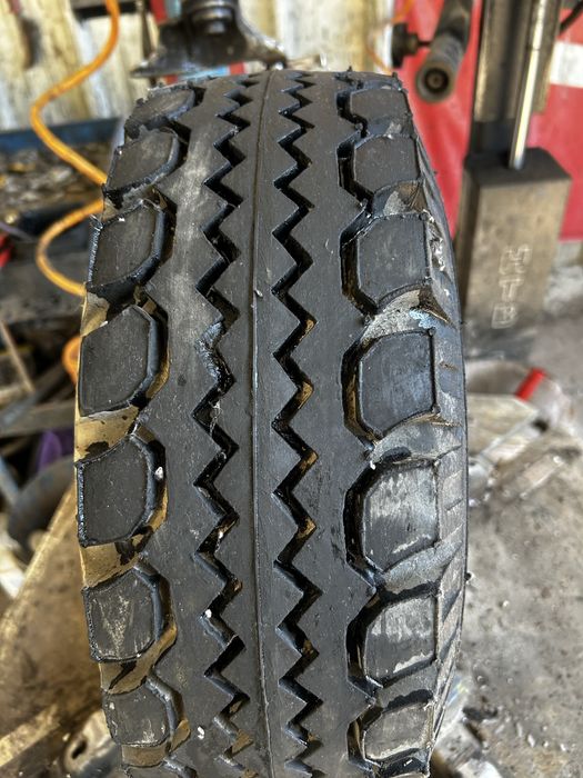 Гуми за  мотокар и агро  различни размери