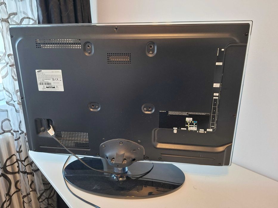 Televizor samsung led