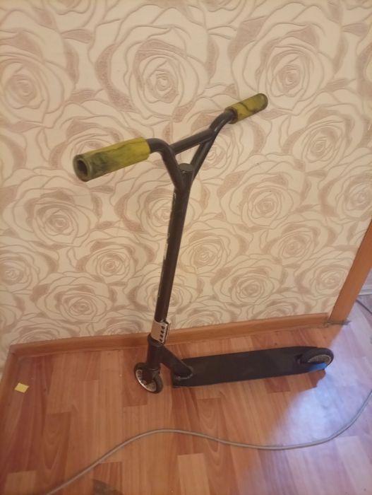 Трюковой самокат