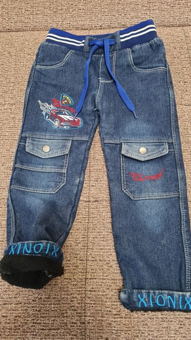 Продам джинсы утеплённые..