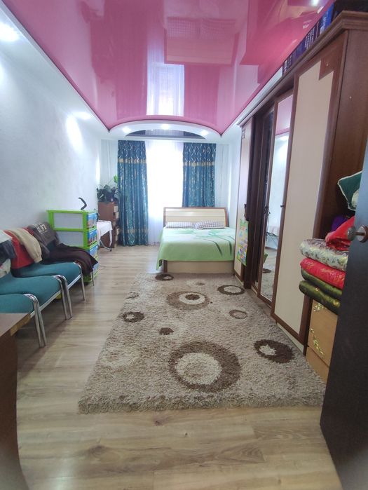 3х комн.кв. 2эт. Не угл 5мкр.