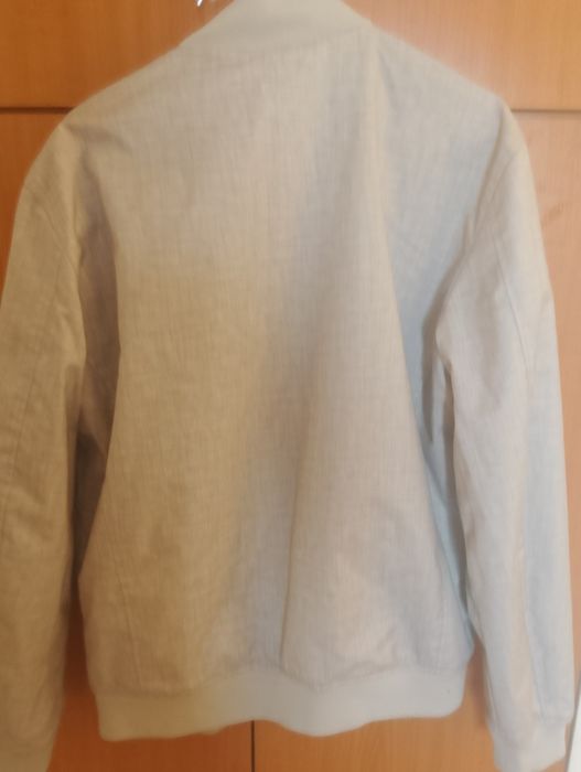 Geaca Zara primăvară 200 Ron  M